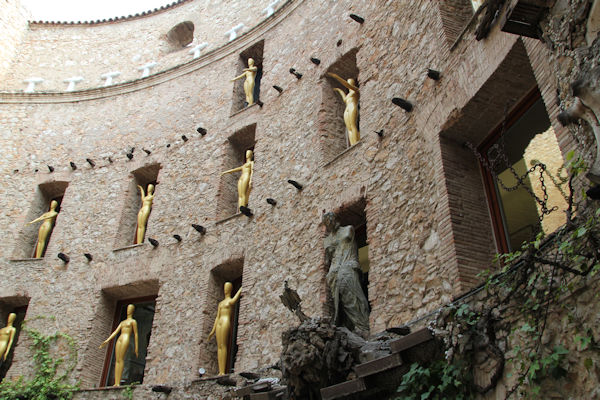Day 9 - Dali's Museum Figueres